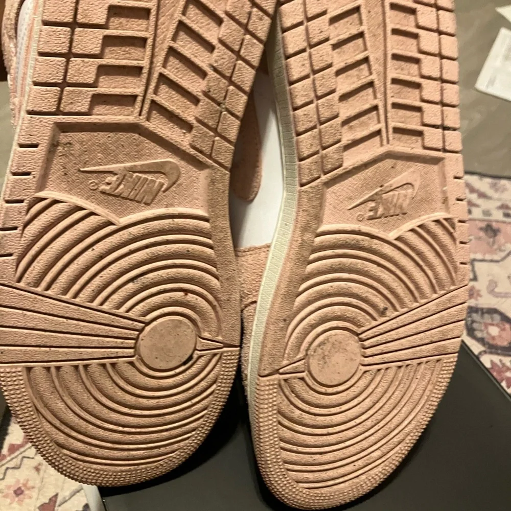 Jordan‎ Athletic Shoes in Peach and Cream